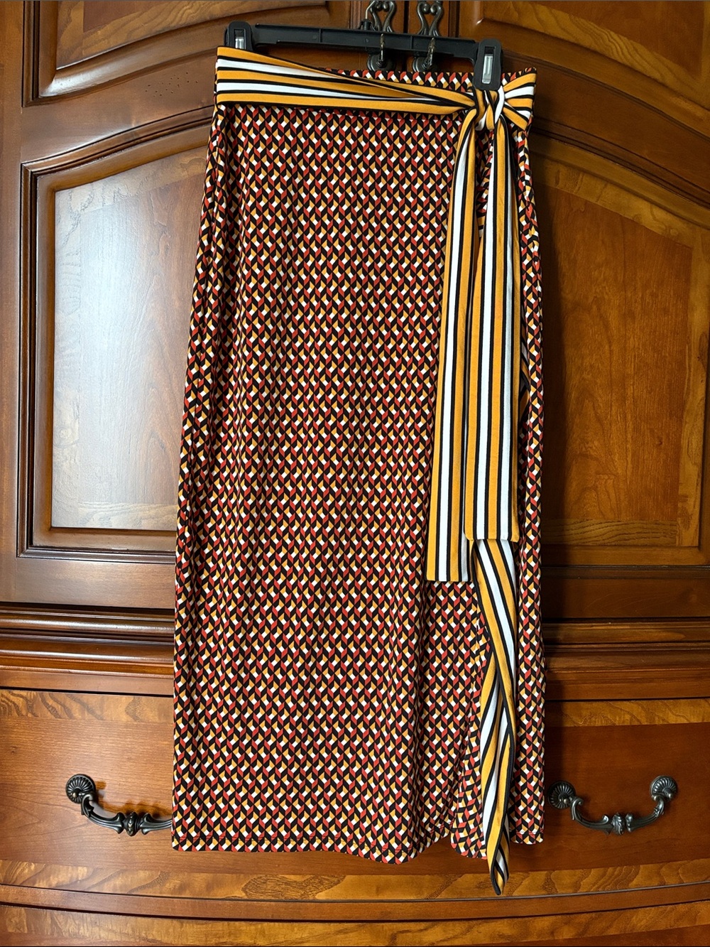 MICHAEL Michael Kors Geometric Midi Wrap Skirt in Mustard, Black, Red & White, S